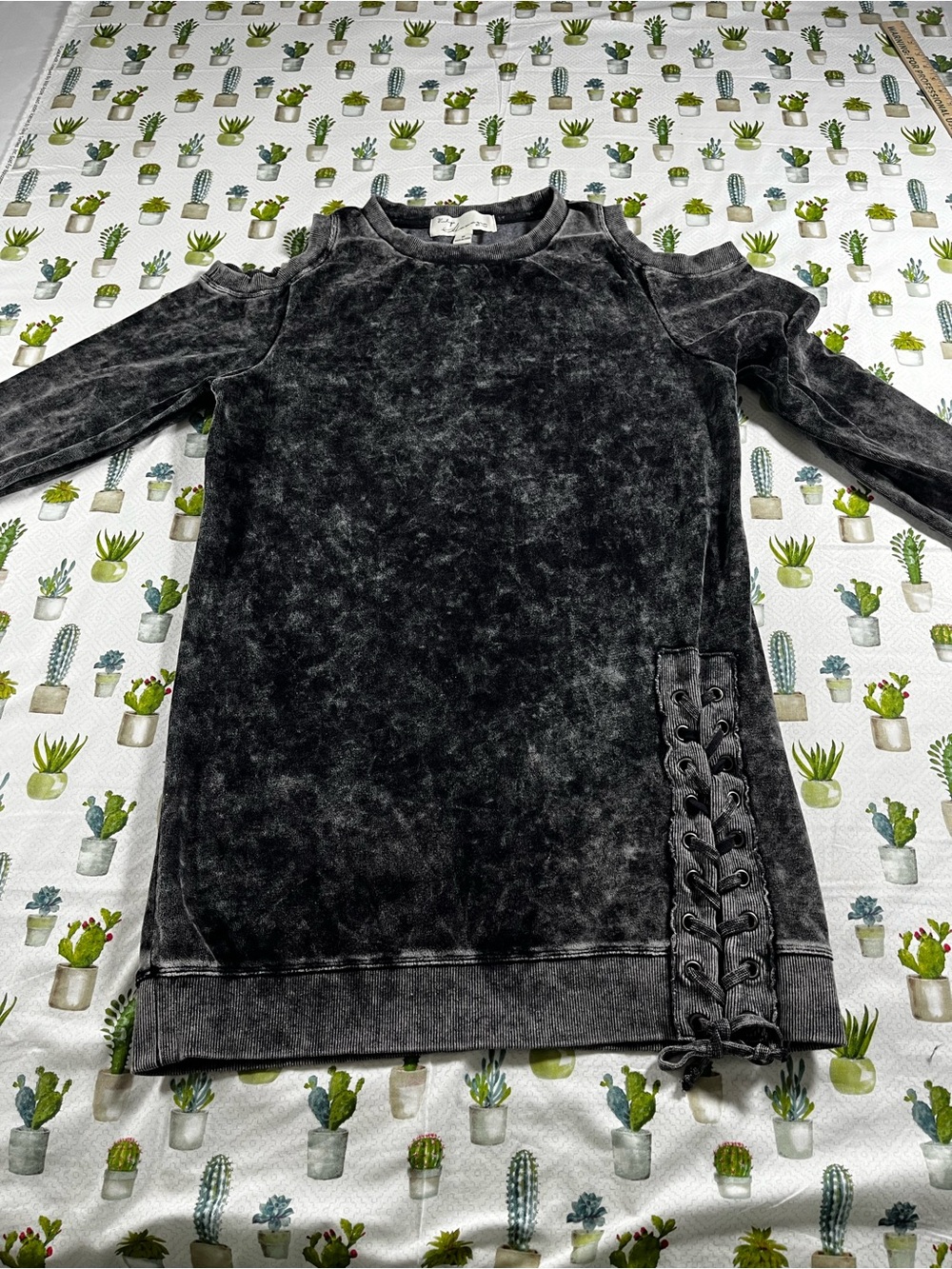 Vintage Havana Women’s Shoulderless Mini Dress Size Medium Mineral Wash